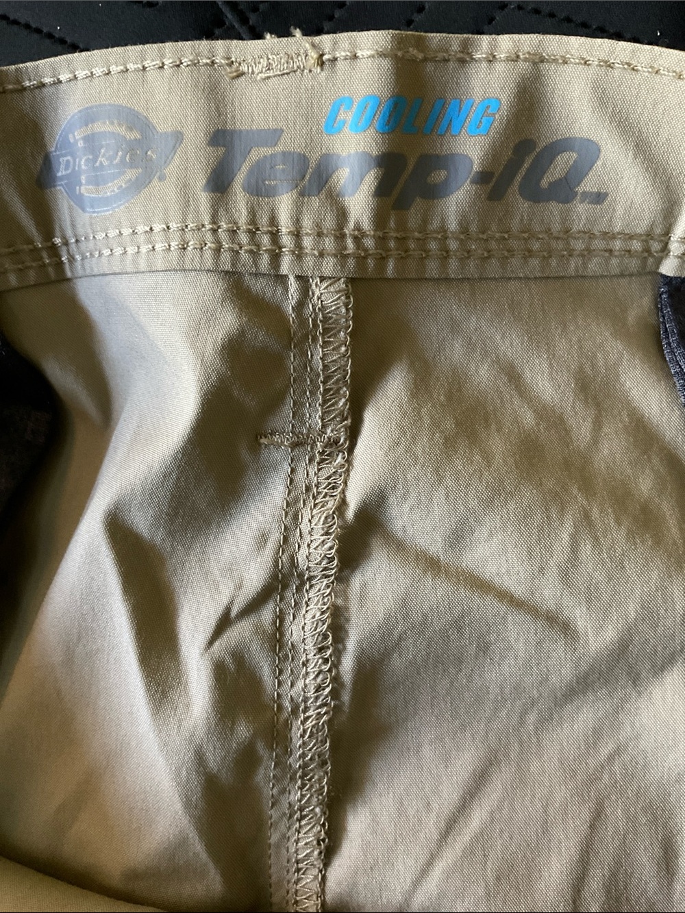 Dickies Beige/Sand , cooling temp IQ , size 36 Shorts - Picture 6 of 9